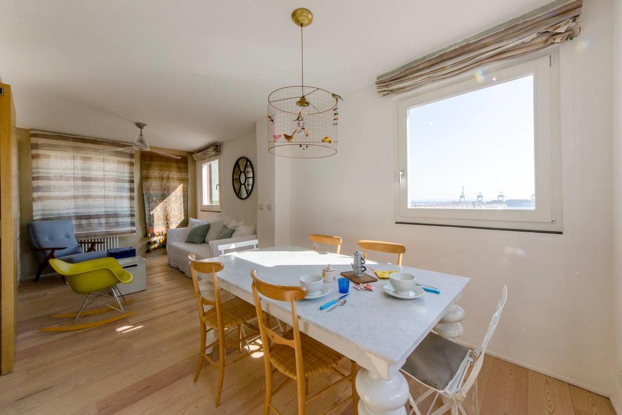 Joivy Sunny Apartment With Panoramic Terrace And Stunning View Генуя Экстерьер фото